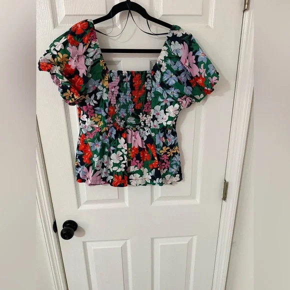 Floral Puff Sleeve Blouse, Size L - Picture 4 of 5